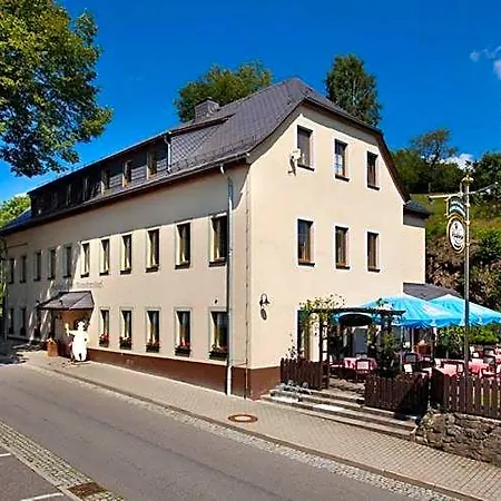 & Restaurant Kleinolbersdorf 3*