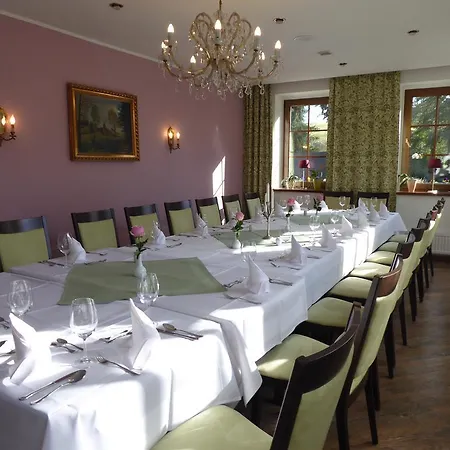 & Restaurant Kleinolbersdorf Hotel