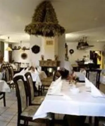 & Restaurant Kleinolbersdorf Ξενοδοχείο Κέμνιτς
