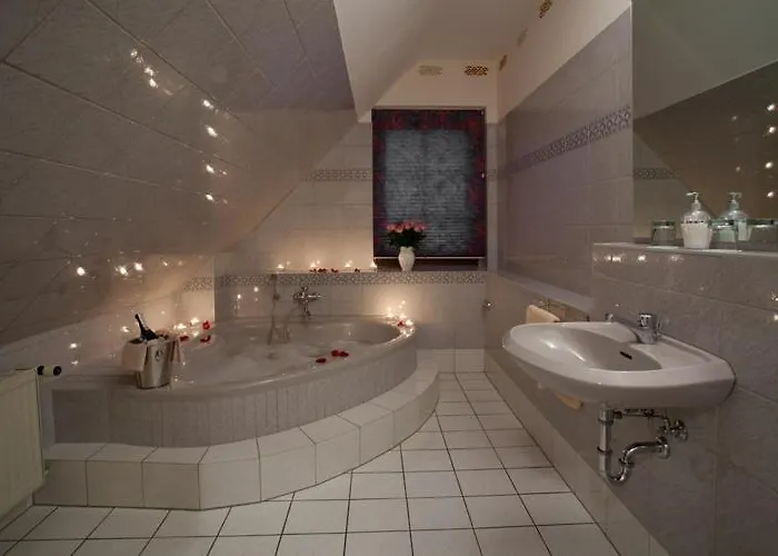 & Restaurant Kleinolbersdorf Hotel 3*