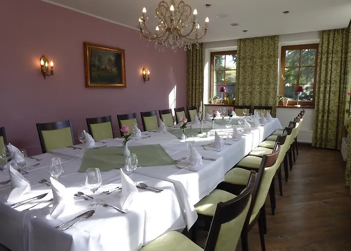 & Restaurant Kleinolbersdorf Hotel